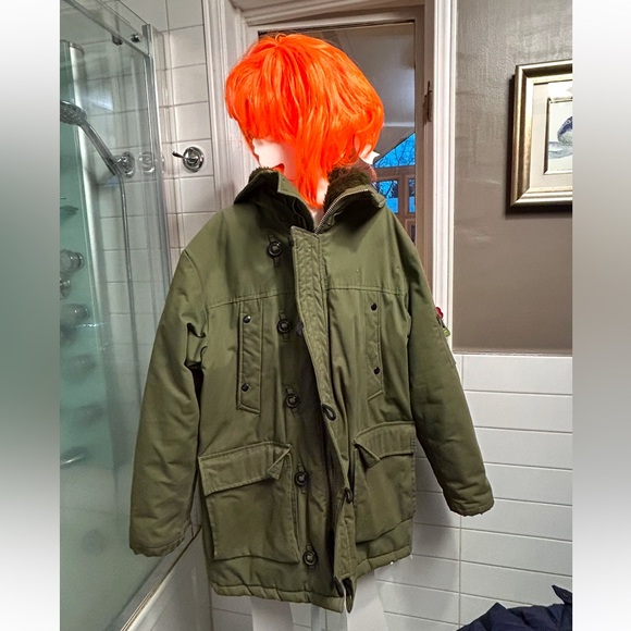 Men’s Parka - Picture 2 of 5